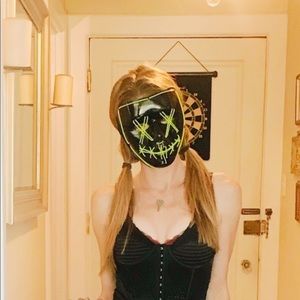 Meet your Posher, Paula